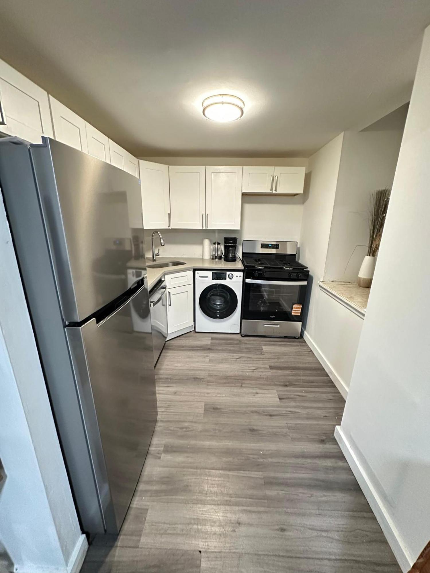3Bd Cozy Unit Next To Central Park Нью-Йорк Экстерьер фото