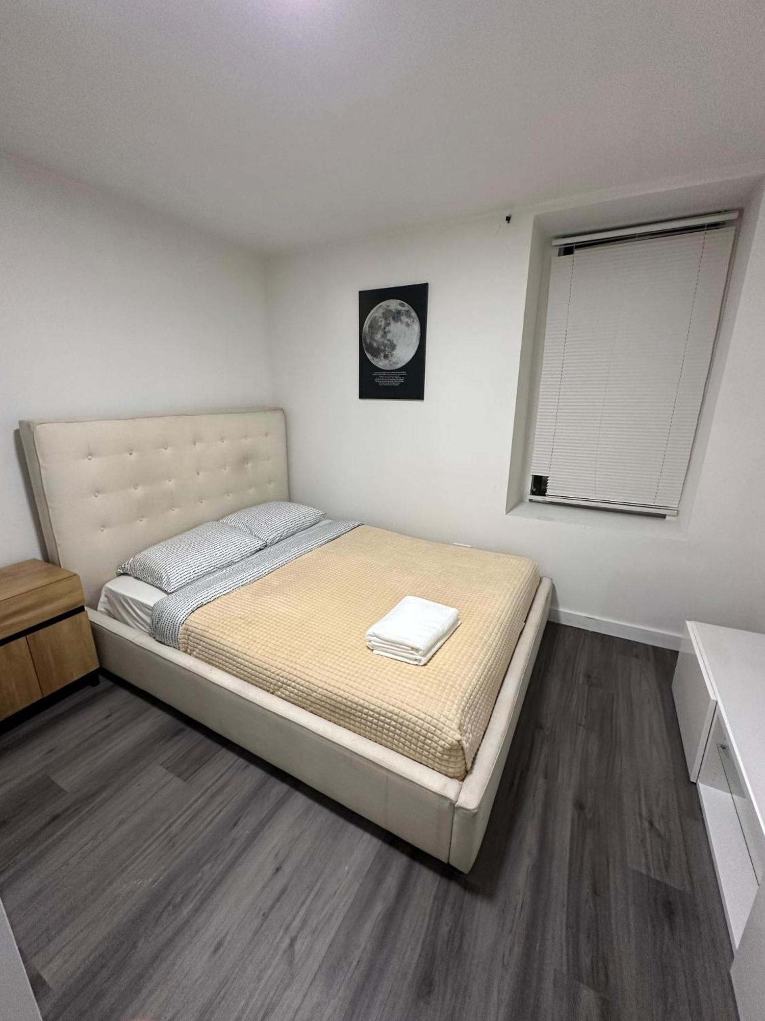 3Bd Cozy Unit Next To Central Park Нью-Йорк Экстерьер фото
