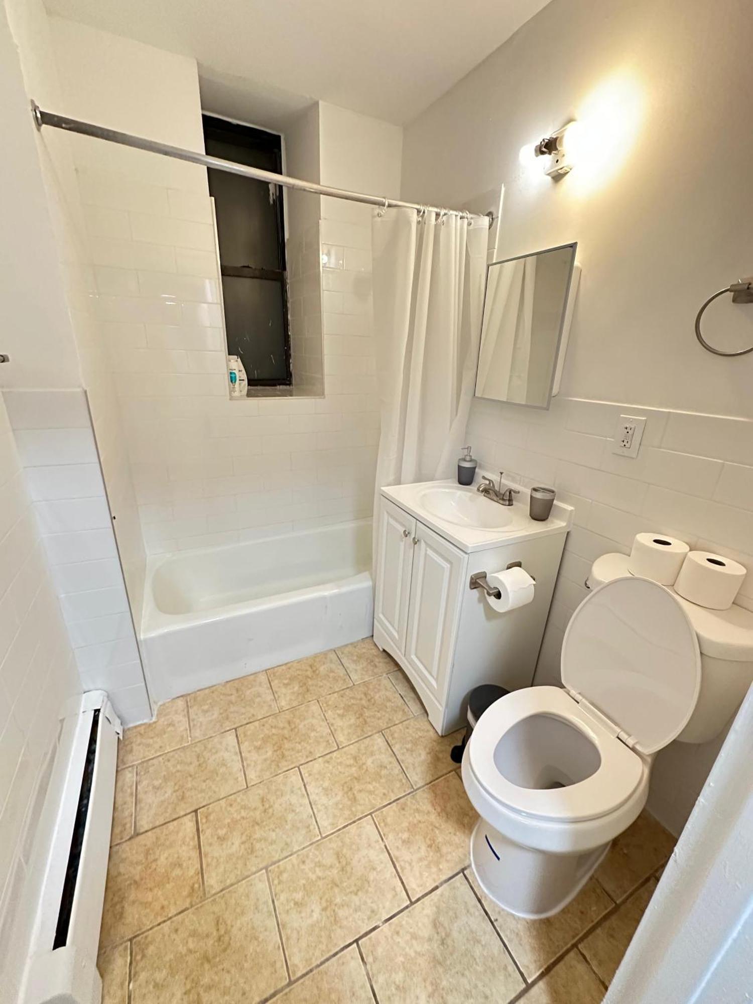 3Bd Cozy Unit Next To Central Park Нью-Йорк Экстерьер фото