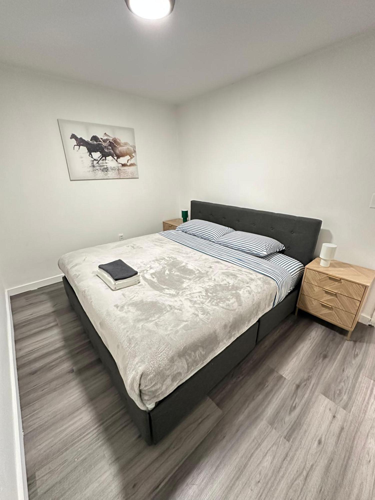 3Bd Cozy Unit Next To Central Park Нью-Йорк Экстерьер фото